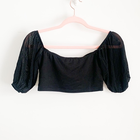 Nasty Gal Collection Black Sheer Puff Sleeve Crop Top Sz 4 - Picture 8 of 9